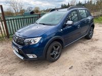 Gebraucht Dacia Sandero Stepway 90 PS (66 kW) 2018 Grau SUV