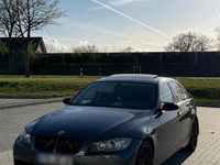 Gebraucht BMW 325 M Performance 218 PS (160 kW) 2005 Grau Limousine
