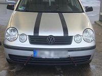 Gebraucht VW Polo 55 PS (40 kW) 2004 Grau Kleinwagen