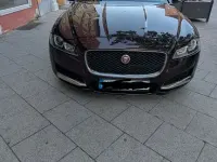 Gebraucht Jaguar XF Portfolio 179 PS (131 kW) 2016 Rot Limousine