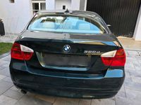 Gebraucht BMW 320 163 PS (119 kW) 2007 Grün Limousine