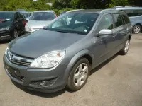 Gebraucht Opel Astra 105 PS (77 kW) 2008 Grau Limousine