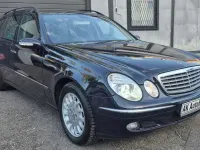 Gebraucht Mercedes E200 163 PS (119 kW) 2005 Tansanitblau  metalliclack Kombi
