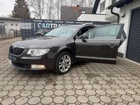 Gebraucht Skoda Superb Elegance 160 PS (117 kW) 2011 Mocca braun metallic Kombi