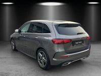 Gebraucht Mercedes B220 AMG 190 PS (139 kW) 2023 Mountaingrau Van / Kleinbus