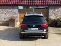 Gebraucht VW Touareg Terrain Tech 262 PS (192 kW) 2016 Deep black perleffekt SUV