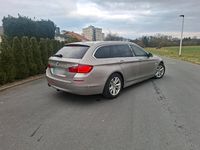 Gebraucht BMW 530 258 PS (189 kW) 2011 Gold Kombi