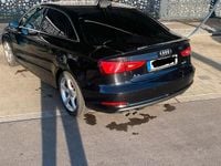 Gebraucht Audi A3 Ambiente 180 PS (132 kW) 2015 Schwarz Limousine