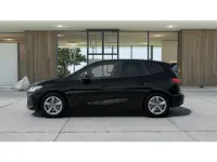Gebraucht BMW 216 Active Tourer 122 PS (89 kW) 2024 Schwarz Van / Kleinbus