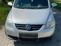 Second-hand VW Fox 54 CP (39 kW) 2006 Argintiu Hatchback