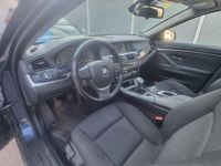 Gebraucht BMW 520 184 PS (135 kW) 2010 Blau Kombi