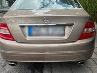 Second-hand Mercedes C280 231 CP (169 kW) 2007 Auriu Berlinǎ