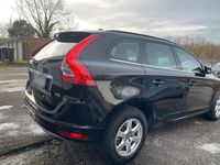 Gebraucht Volvo XC60 150 PS (110 kW) 2017 Schwarz SUV