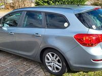 Gebraucht Opel Astra Design Edition 120 PS (88 kW) 2011 Grau Kombi