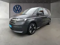 Gebraucht VW Multivan Style 177 PS (130 kW) 2025 Grau Van / Kleinbus