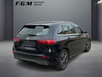 Gebraucht Mercedes B200 163 PS (119 kW) 2024 Van / Kleinbus