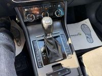 Gebraucht Skoda Superb Scout 4x4 190 PS (139 kW) 2020 Gold Kombi