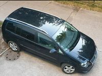 Gebraucht VW Touran Freestyle 140 PS (102 kW) 2010 Schwarz Van / Kleinbus