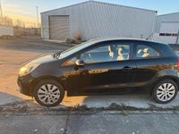 Gebraucht Kia Rio 75 PS (55 kW) 2012 Schwarz Kleinwagen
