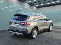Gebraucht Ford Kuga Titanium 224 PS (164 kW) 2022 Silber SUV