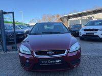 Gebraucht Ford Focus Trend 101 PS (74 kW) 2005 Rot Limousine