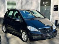 Gebraucht Mercedes A180 116 PS (85 kW) 2010 Schwarz Kleinwagen