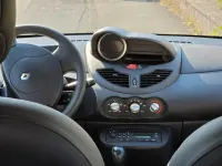 Gebraucht Renault Twingo 58 PS (42 kW) 2010 Blau Kleinwagen
