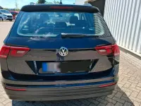 Gebraucht VW Tiguan 125 PS (91 kW) 2017 Schwarz SUV