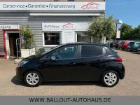 Gebraucht Peugeot 208 Style 82 PS (60 kW) 2018 Schwarz Kleinwagen
