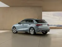 Używany Audi A3 Advanced Plus 204 KM (150 kW) 2025 Szary Kombi