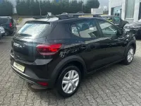 Gebraucht Dacia Sandero Expression 101 PS (74 kW) 2024 Perlmuttschwarz Limousine