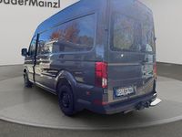 Gebraucht VW Crafter 140 PS (102 kW) 2025 Grau Van