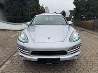 Gebraucht Porsche Cayenne 299 PS (219 kW) 2010 Klassiksilbermetallic SUV