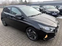 Gebraucht Hyundai i20 GO! 101 PS (74 kW) 2021 Schwarz Kleinwagen
