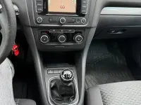 Gebraucht VW Golf VI 105 PS (77 kW) 2011 Silber Kleinwagen