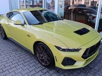 Neu Ford Mustang Fastback 446 PS (328 kW) 2026 Intense lime yellow metallic Coupé