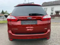 Gebraucht Ford Grand C-Max Titanium 150 PS (110 kW) 2016 Rot Van / Kleinbus