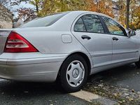 Gebraucht Mercedes C180 Classic 143 PS (105 kW) 2003 Silber Limousine