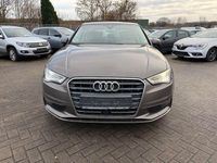 Gebraucht Audi A3 Attraction 110 PS (80 kW) 2015 Grau Limousine