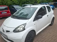 Gebraucht Toyota Aygo 68 PS (50 kW) 2008 Weiß Kleinwagen