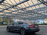 Gebraucht Audi A5 Sport 230 PS (169 kW) 2015 Grau Coupé