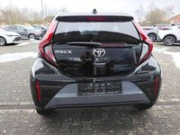 Neu Toyota Aygo X 72 PS (52 kW) 2025 Celestite grey metallic / nigh SUV