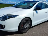 Gebraucht Renault Laguna Coupé 173 PS (127 kW) 2012 Weiß Coupé