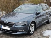 Gebraucht Skoda Superb Style 150 PS (110 kW) 2018 Grau Kombi