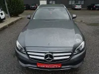 Gebraucht Mercedes 220 Avantgarde 194 PS (142 kW) 2018 Grau Kombi