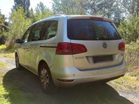 Gebraucht VW Sharan Comfortline 140 PS (102 kW) 2012 Silber Van / Kleinbus