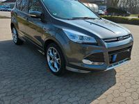 Gebraucht Ford Kuga Titanium 179 PS (131 kW) 2015 Grau SUV