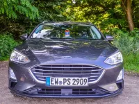Gebraucht Ford Focus Titanium 120 PS (88 kW) 2018 Grau Kombi