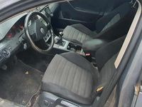 Gebraucht VW Passat 170 PS (125 kW) 2007 Grau Kombi