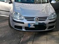 Gebraucht VW Golf V 105 PS (77 kW) 2004 Silber Kleinwagen